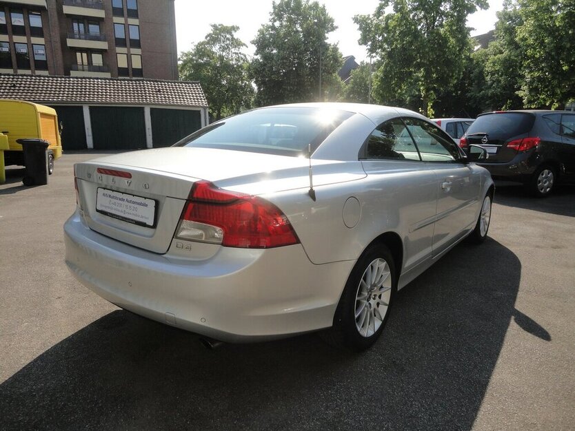 Volvo C70 2,0 D/130 KW 1.Hand Leder+Xenon+Klima Top 151.550 km 12.700 € Neuss 41462