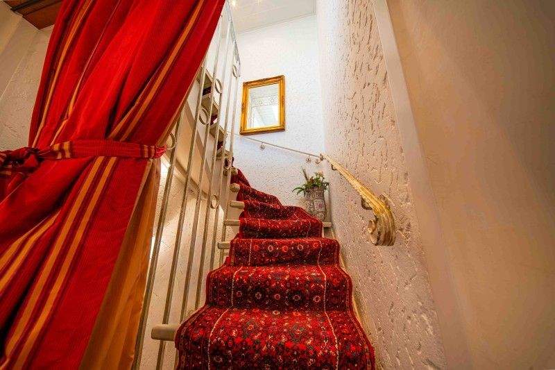 Mehrfamilienhaus, Wohnhaus Mönchengladbach Dohr - 4 Zimmer, 125 m&sup2;, 2.500&euro; | Angebot:25457875