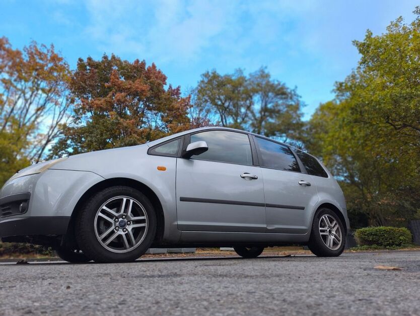 Ford C-Max 202.000 km 1.450 € Duisburg 47051