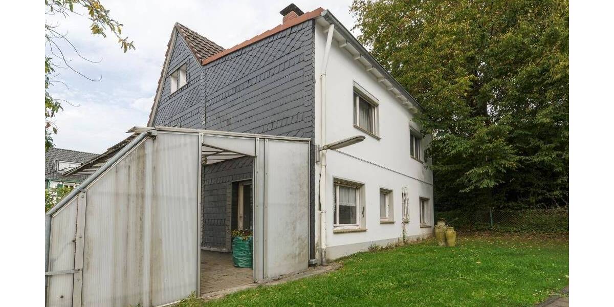 Heimwerker aufgepasst !! Freistehendes Fachwerkhaus * Renovierungsbedarf * ca. 132 m² Wfl. * ca. 354 m² Grundstück * ... 8 zimmer