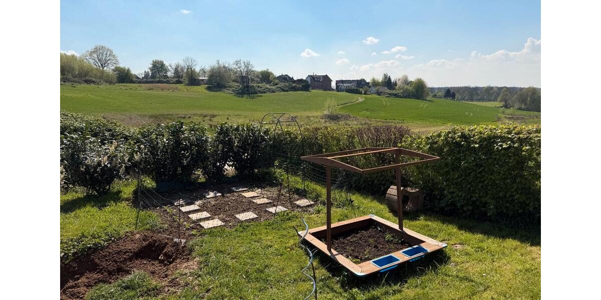 Doppelhaushälfte Leverkusen Schlebusch - 4 Zimmer, 150 m&sup2;, 1.600&euro; | Angebot:26235716