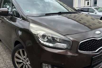 Kia Carens 216.458 km 3.790 &euro; Mönchengladbach 41063