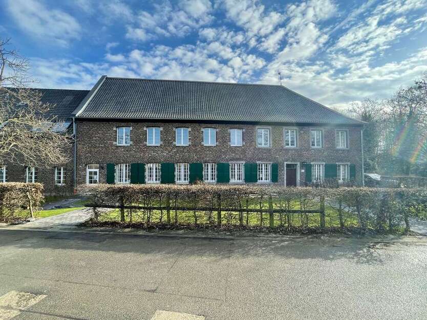 Wohnung zum Mieten in Jüchen 790,80 € 83 m²