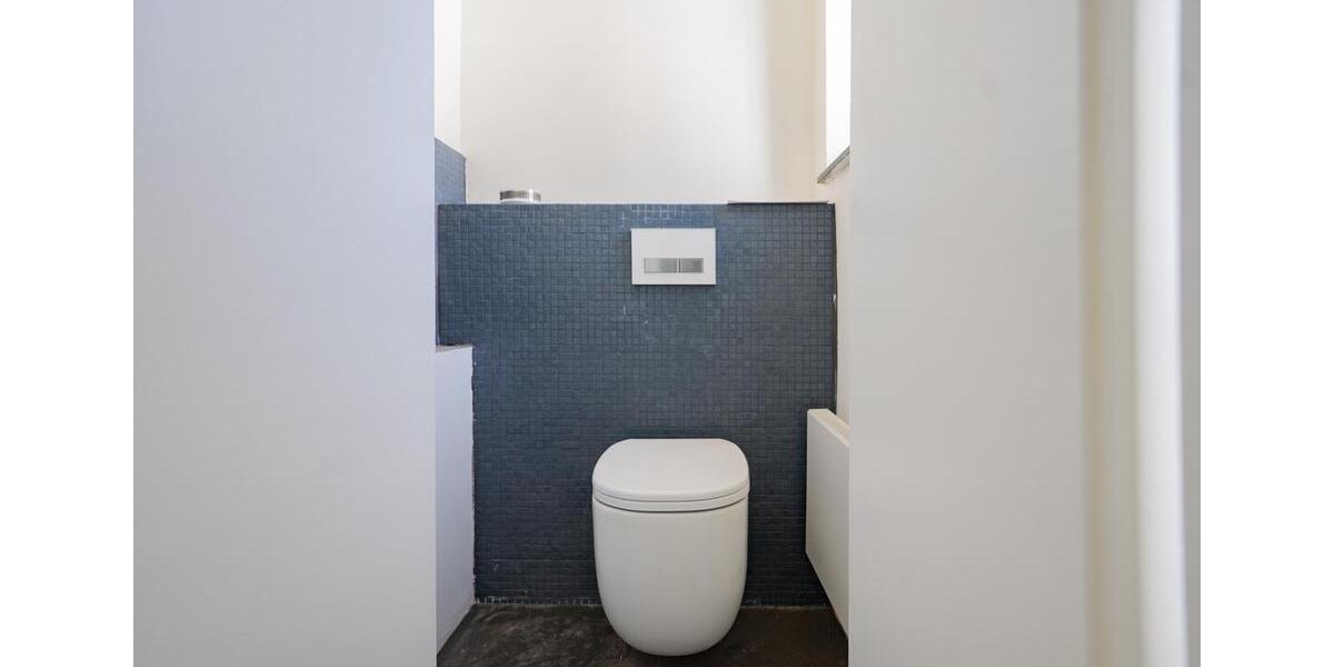 Altbauvilla zur MieteNachmieter - Zeitmietvertrag 30.06.27 5 zimmer