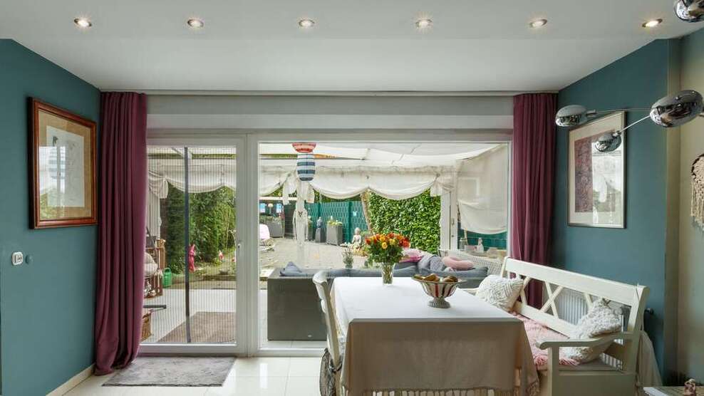 Haus zum Kaufen in Düsseldorf 495.000 € 90 m²