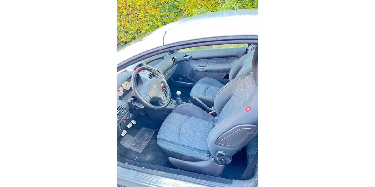 Peugeot 206 109.000 km 2.599 &euro; Korschenbroich 41352