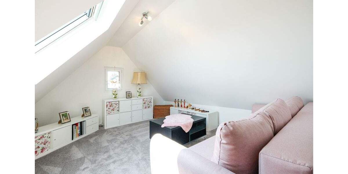 Stilvoll saniertes Familienidyll mit Pool 4 zimmer