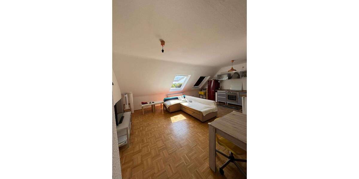Etagenwohnung Düsseldorf Benrath - 3 Zimmer, 75 m&sup2;, 799&euro; | Angebot:26456080