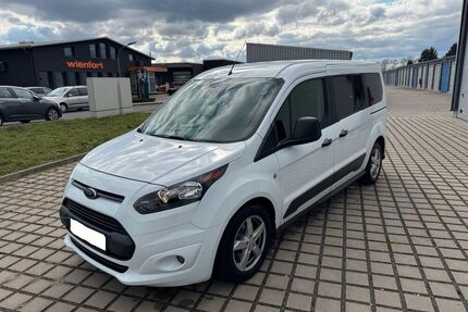Ford Grand Tourneo