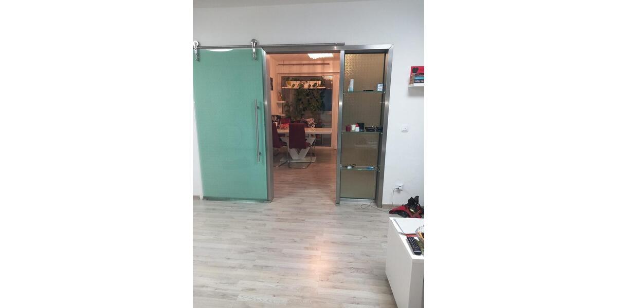 Etagenwohnung Mönchengladbach West - 4 Zimmer, 96 m&sup2;, 1.000&euro; | Angebot:26413547