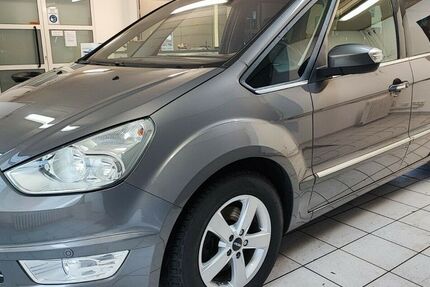 Ford Galaxy 145.500 km 18.500 &euro; Moers 47443