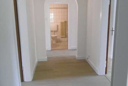 Wohnung Mönchengladbach Süd - 3 Zimmer, 72 m&sup2;, 650&euro; | Angebot:25933331