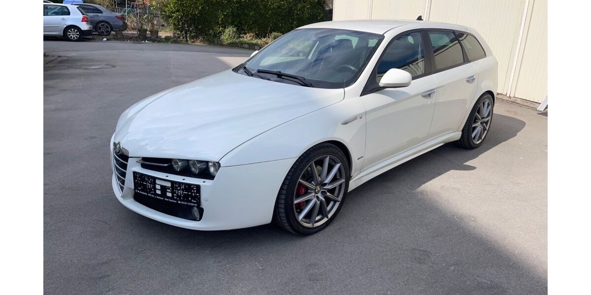 Alfa Romeo 159 167.800 km 11.500 &euro; Remscheid 42855