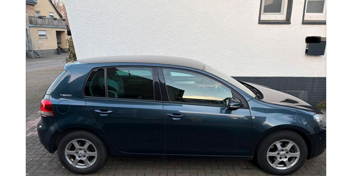 VW Golf 267.000 km 4.700 &euro; Viersen 41749