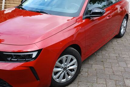 Opel Astra 28.000 km 19.990 &euro; Moers 47441