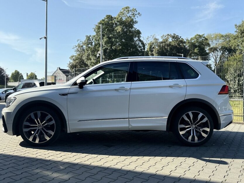 VW Tiguan R-Line / 4Motion / Pano / Kamera / AAC 99.000 km 27.900 € Mönchengladbach 41066