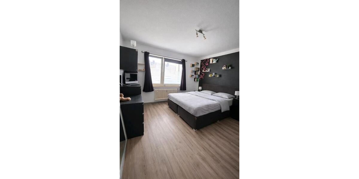 Etagenwohnung Duisburg Rheinhausen - 3 Zimmer, 74 m&sup2;, 190.000&euro; | Angebot:26946330