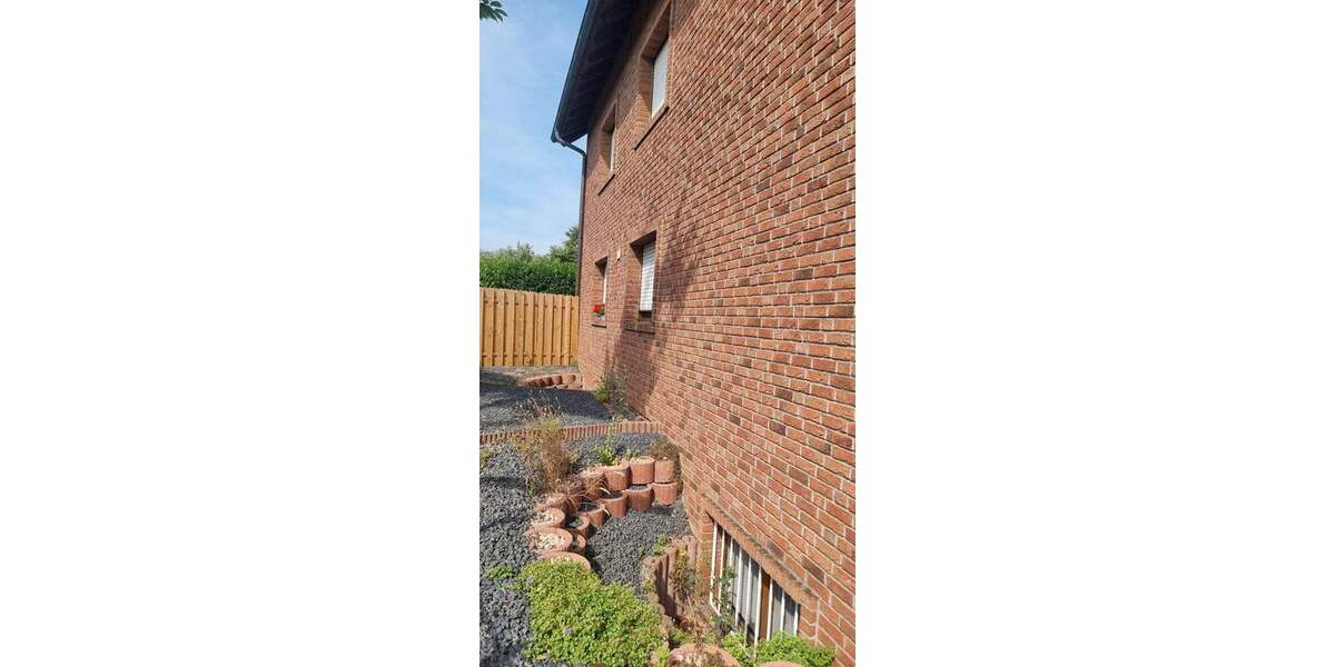 Zwei Chancen in einem: Investment- und Familienhaus in Dormagen 7 zimmer