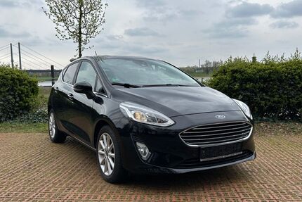 Ford Fiesta 79.350 km 8.800 &euro; Düsseldorf 40476