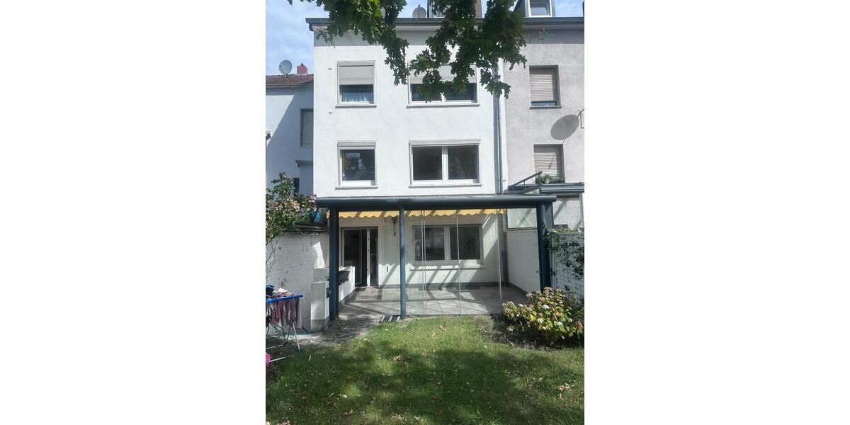 Mehrfamilienhaus, Wohnhaus Mönchengladbach - 8 Zimmer, 202 m&sup2;, 395.000&euro; | Angebot:27069212