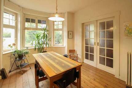 Haus Neukirchen-Vluyn Vluyn - 7 Zimmer, 133 m&sup2;, 330.000&euro; | Angebot:26846319