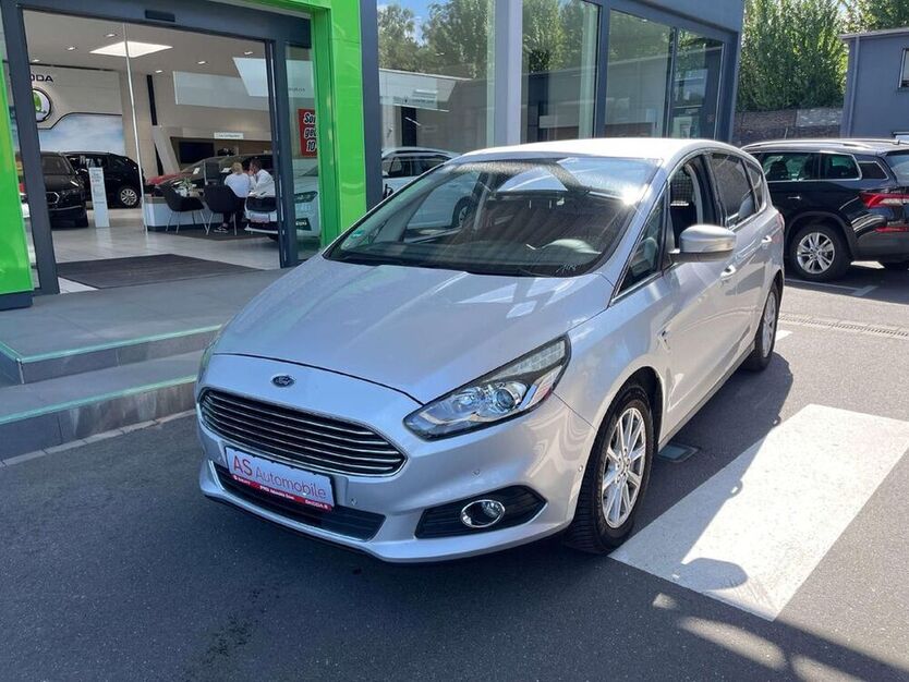 S-Max
