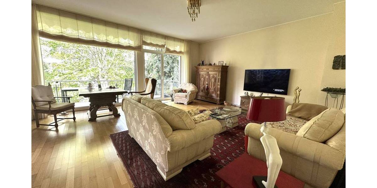 Etagenwohnung Düsseldorf Oberkassel - 4 Zimmer, 106 m&sup2;, 649.000&euro; | Angebot:26842324