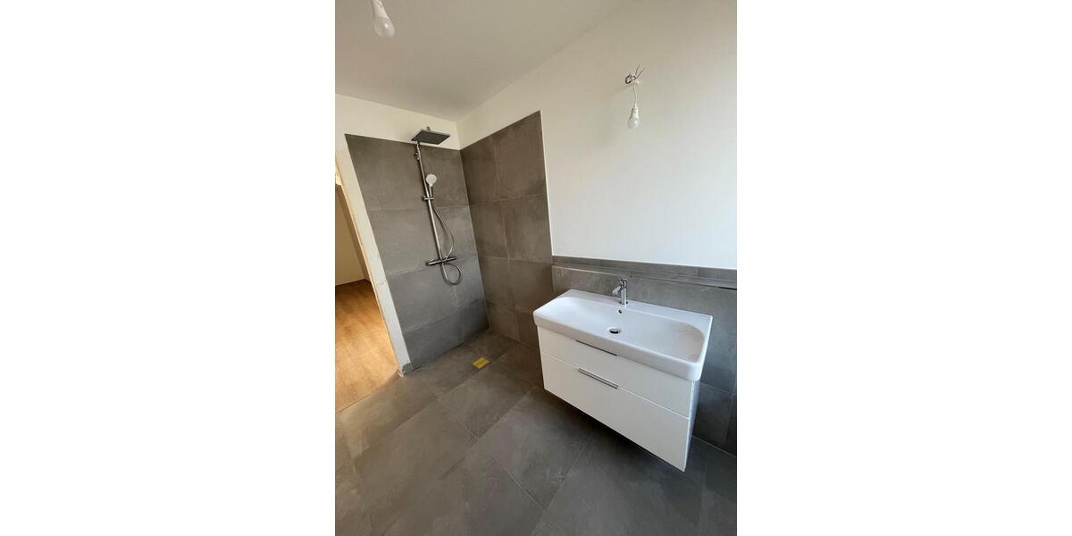 Erdgeschoßwohnung Kempen - 3.5 Zimmer, 122 m&sup2;, 1.720&euro; | Angebot:26313522