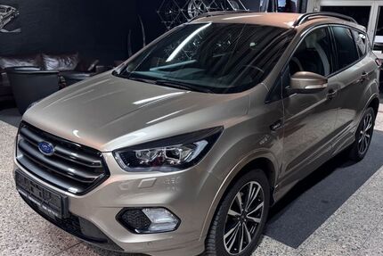 Ford Kuga 30.700 km 14.750 &euro; Oberhausen 46145