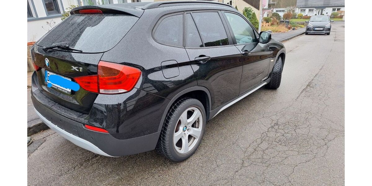 BMW X1 209.000 km 6.100 &euro; Wuppertal 42399