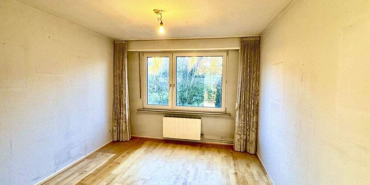 Einfamilienhaus Erkrath Hochdahl - 6 Zimmer, 350.000&euro; | Angebot:25820306