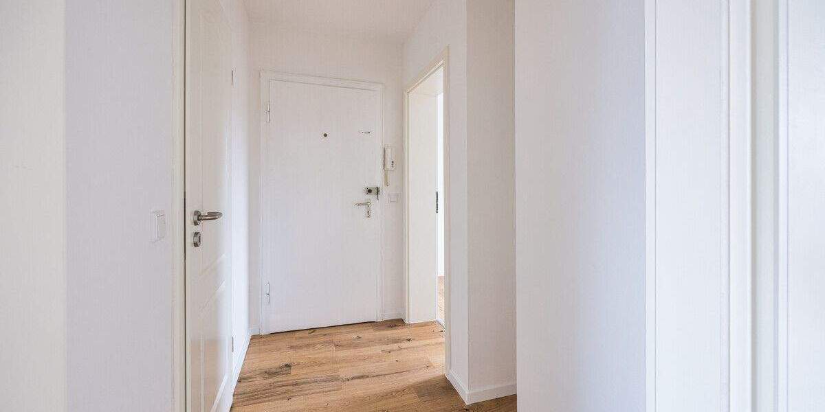 Beziehen Sie diese 3-Zimmer-Wohnung nach einer hochwertigen Sanierung! 3 zimmer