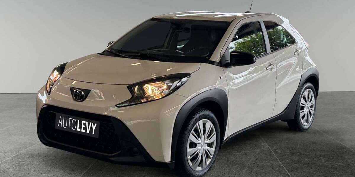 Toyota Aygo X 29.987 km 14.490 &euro; Düsseldorf 40233