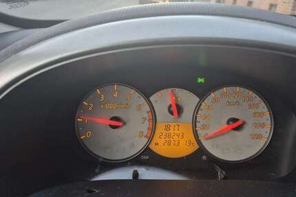 Nissan Micra 239.000 km 900 &euro; Oberhausen 46149