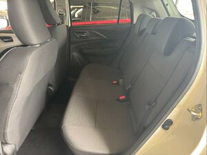 Suzuki Swift 1.2 Dualjet Hybrid Comfort Automatik 1.200 km 21.990 € HAAN 42781