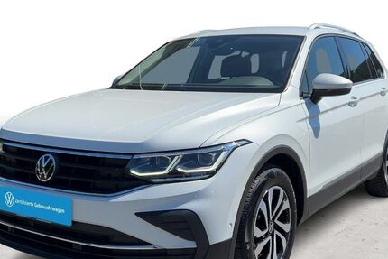 VW Tiguan 87.379 km 20.880 &euro; Moers 47441