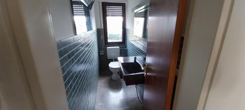 Etagenwohnung Leverkusen Schlebusch - 3 Zimmer, 100 m&sup2;, 950&euro; | Angebot:26287797