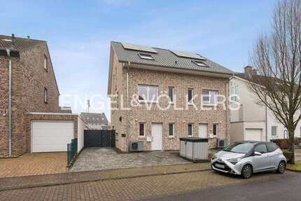 Haus Dormagen Hackenbroich - 4 Zimmer, 123 m&sup2;, 710.000&euro; | Angebot:24803732