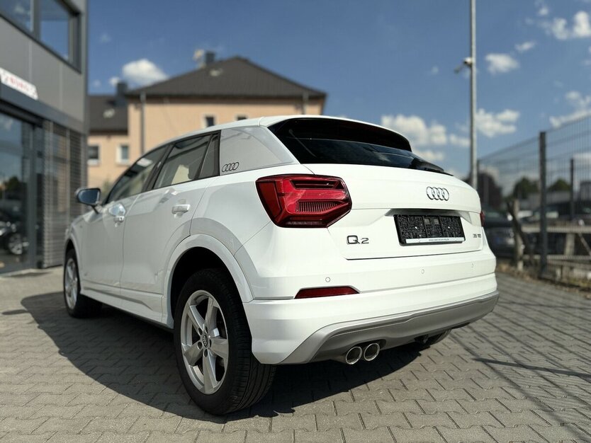 Audi Q2 35 TDI Sport / S Line / KeylessGO / AHK 55.000 km 25.490 € Mönchengladbach 41066
