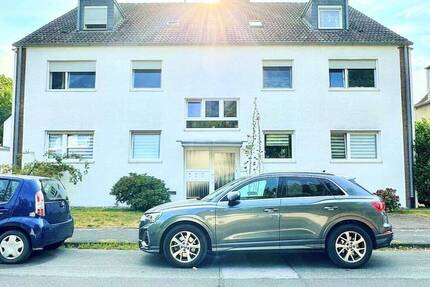 Voll vermietetes 6-Parteien-Haus mit 11-Garagen in guter Lage und Hinterland-Baupotenzial
