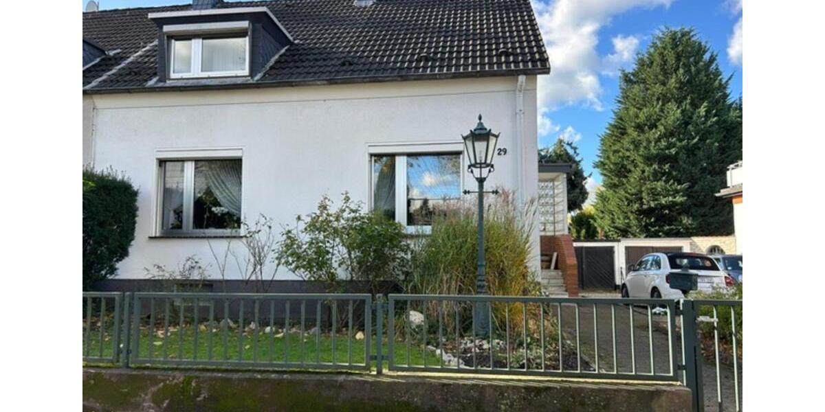 Doppelhaus in Manfort mit großem Garten 5 zimmer