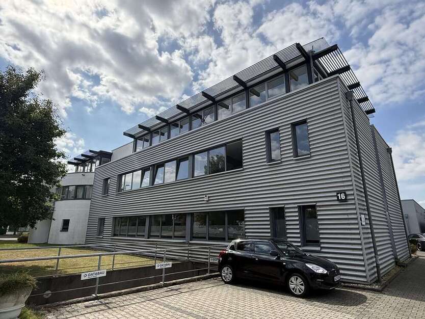 Büro in Neuss 600 € 30 m²