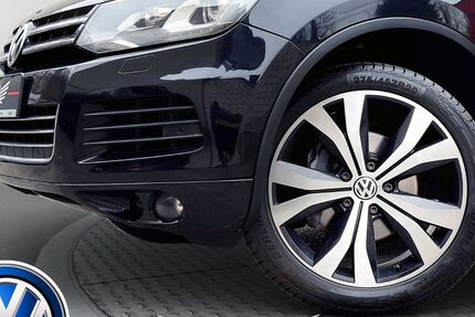 VW Touareg 122.971 km 16.990 &euro; Düsseldorf 40625