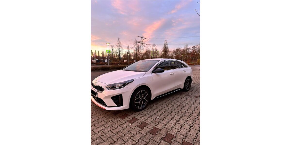 Kia pro ceed / ProCeed 84.000 km 20.400 &euro; Düsseldorf 40468