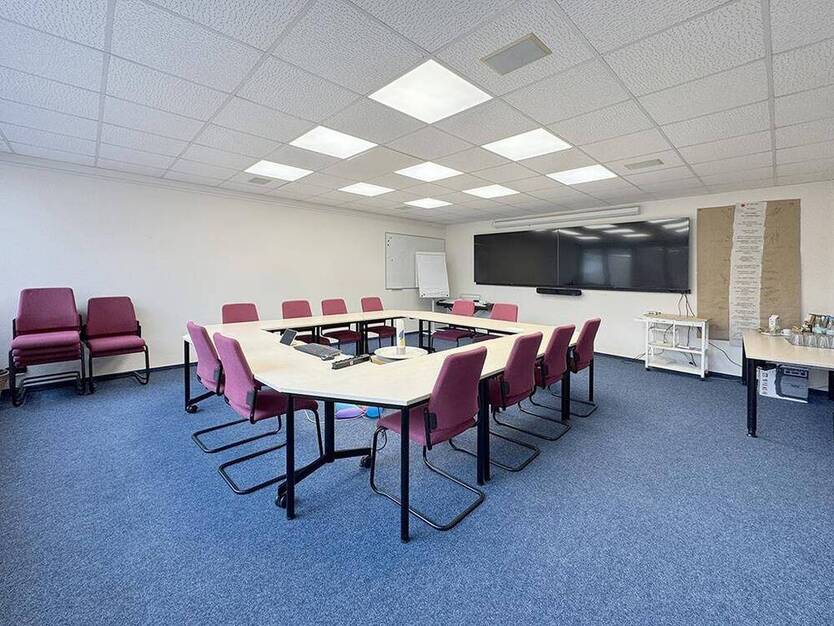 Selbst einziehen statt Mieten - attraktive BüroImmobilie in Mönchengladbach