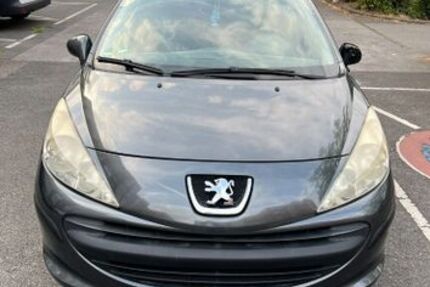 Peugeot 207 267.000 km 550 &euro; Neuss 41469