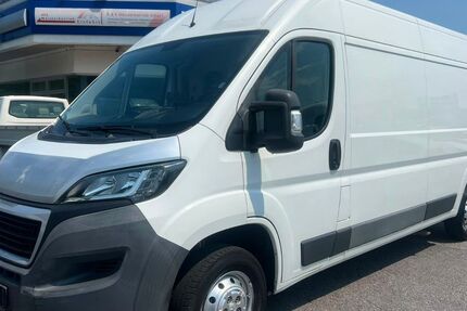 Peugeot Boxer 175.170 km 8.990 &euro; Neuss 41469