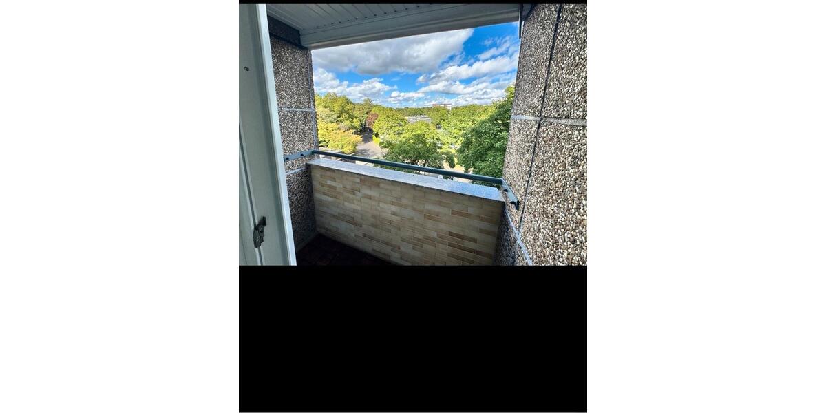 Moderne 3 Zimmer Wohnung in Düsseldorf Garath mit Aufzug und 3 zimmer