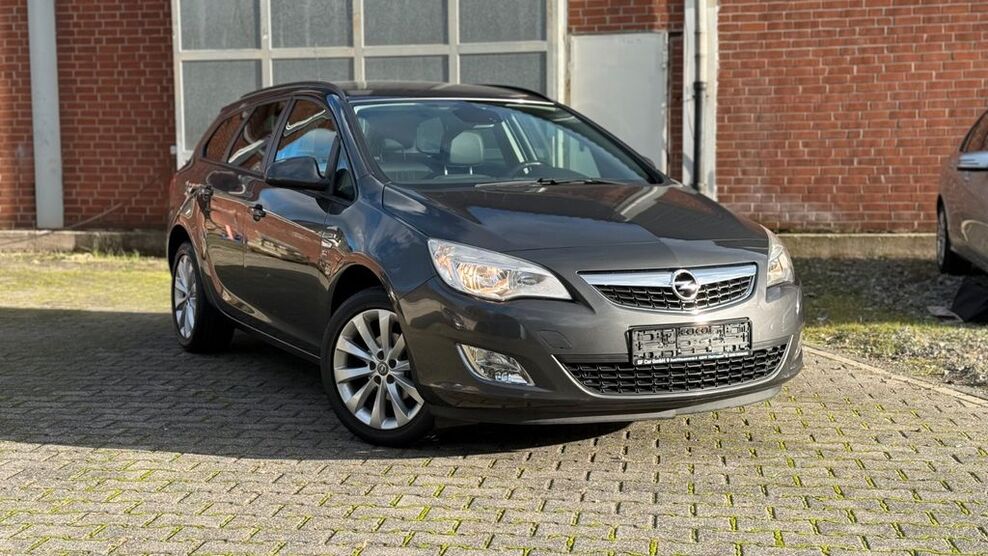 Opel Astra 141.000 km 5.999 € Oberhausen 46049