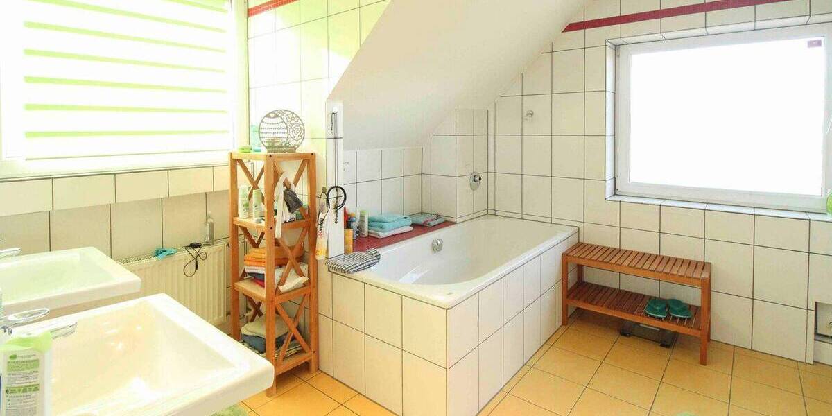 Einfamilienhaus Tönisvorst St. Tönis - 6 Zimmer, 950.000&euro; | Angebot:26454037